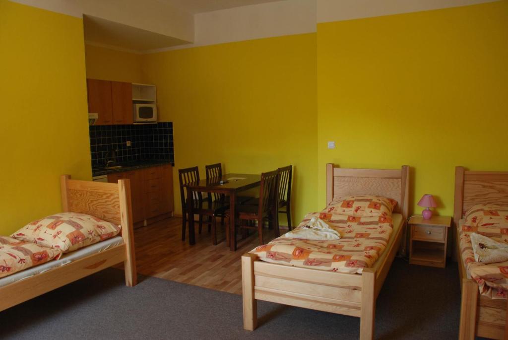 Hotel Marina Hermanuv Mestec Zimmer foto