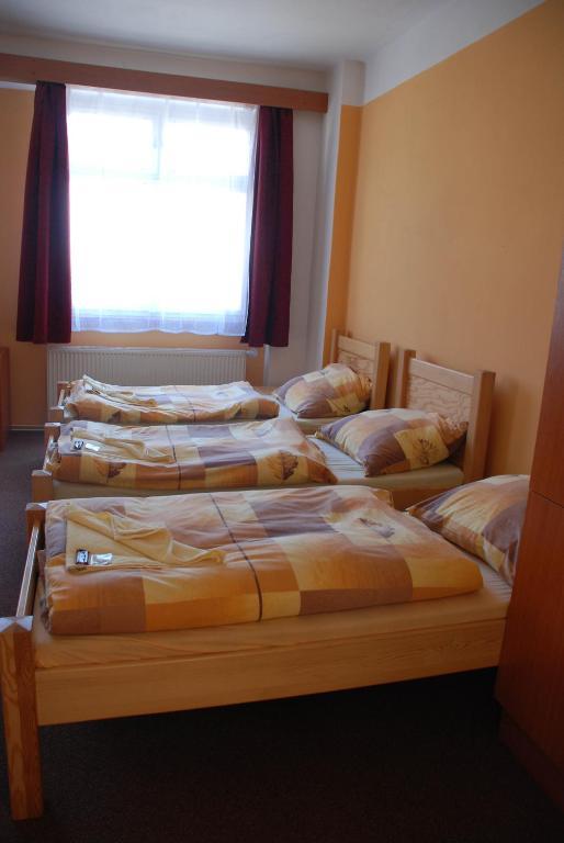 Hotel Marina Hermanuv Mestec Zimmer foto
